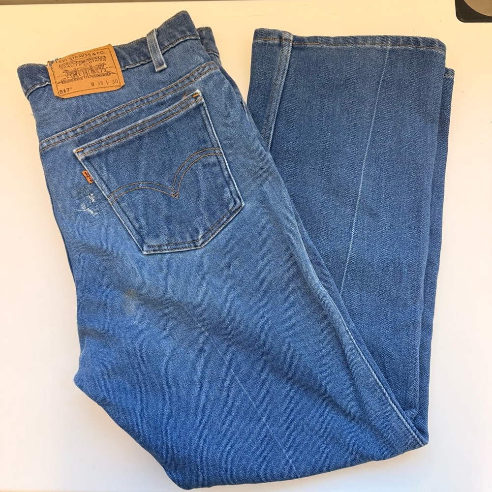 Vintage Levi’s 517 Bootcut Jeans | W38 L30 | Made in USA | Orange Tab